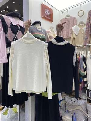 服裝馬甲商場全球?qū)嵟膱D庫_全球零售批發(fā)市場實(shí)拍_展會實(shí)拍款式圖